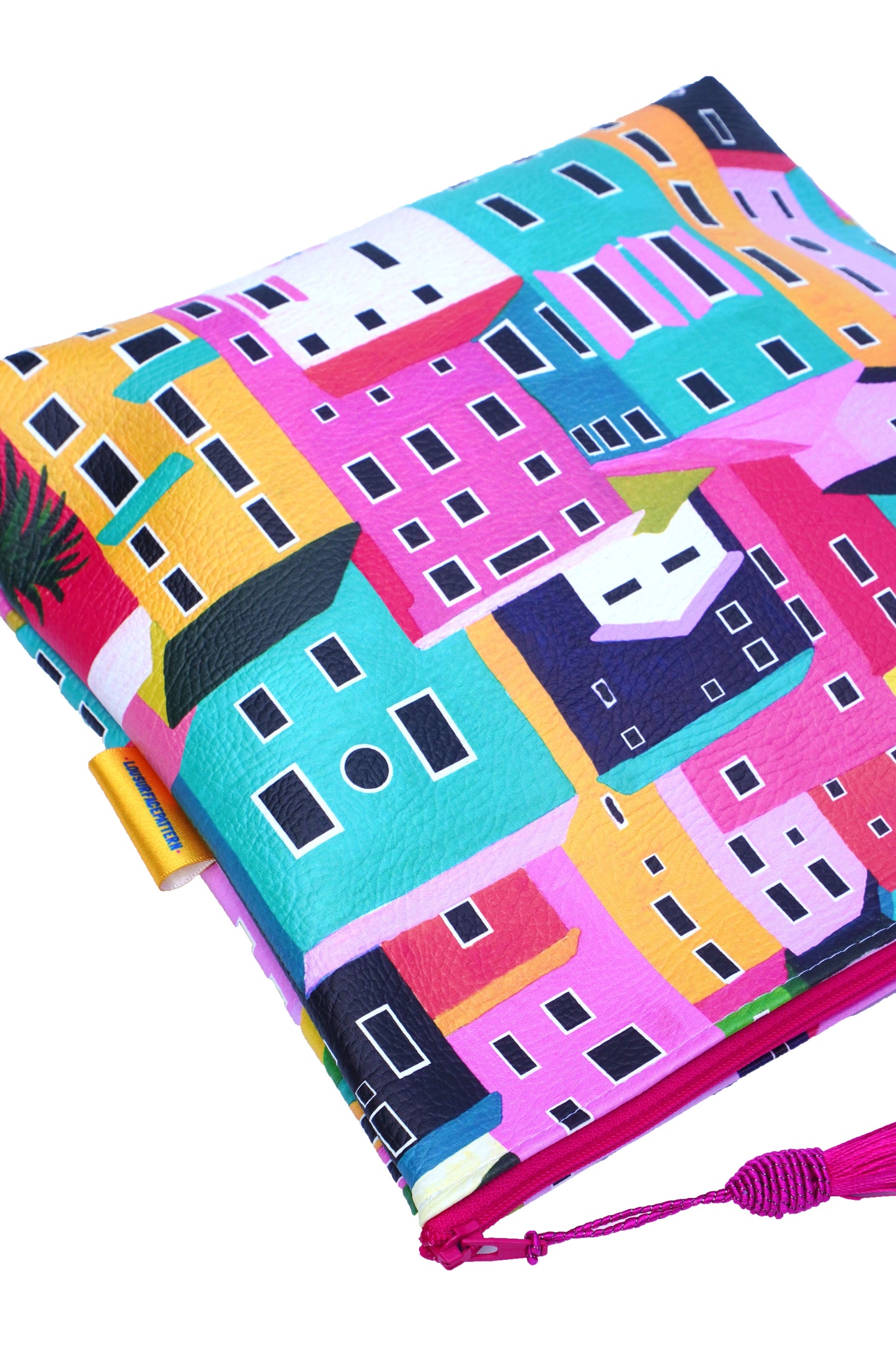 Houses vegan leather cosmetic bag