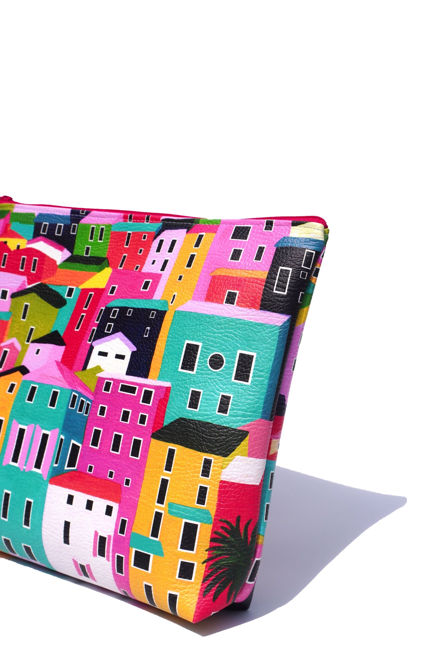 Houses vegan leather cosmetic bag